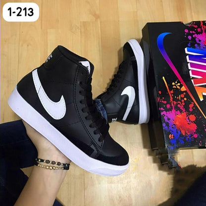 NIKE BLAZER