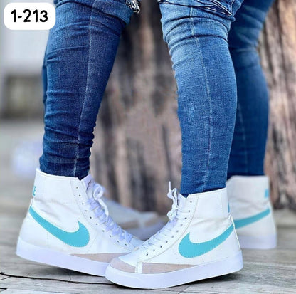 NIKE BLAZER